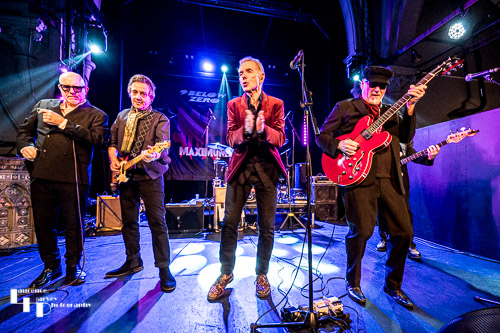 Grand finale: Dr. Feelgood & Nine Below Zero on-stage