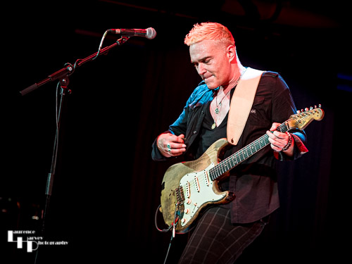 Philip Sayce on vocals & guitar