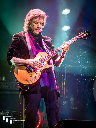 Steve Hackett on guitar & vocals