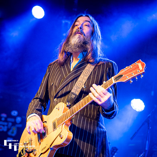 John Hartwell on vocals & guitar