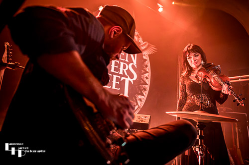 Grace Bond on violin & vocals, James 'Foxy' Fox on percussion & guitar