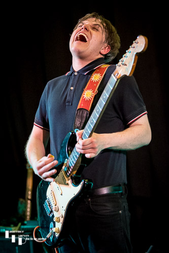 Zac Schulze on vocals & guitar