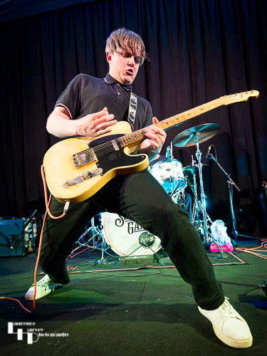 Zac Schulze on vocals & guitar