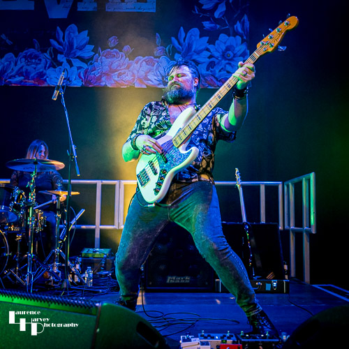 Billy Dedman on bass