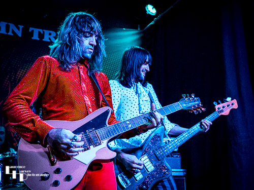 Tom Shemerr on guitar, PY Letellier on bass