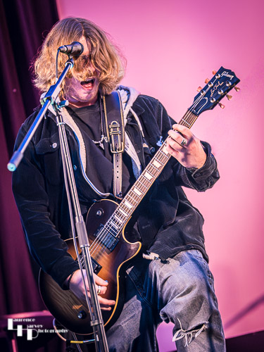 Crying In Colour: Marcus Thompson on guitar