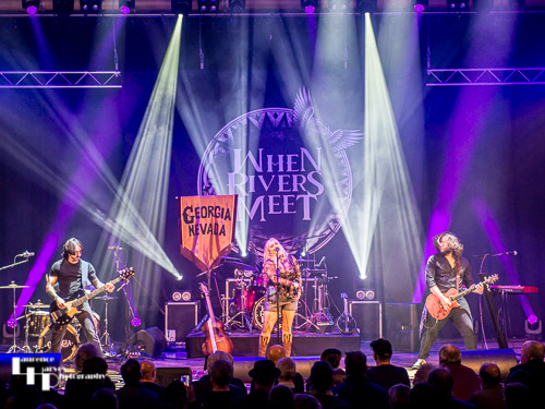 Georgia Nevada & her band on stage at The Apex