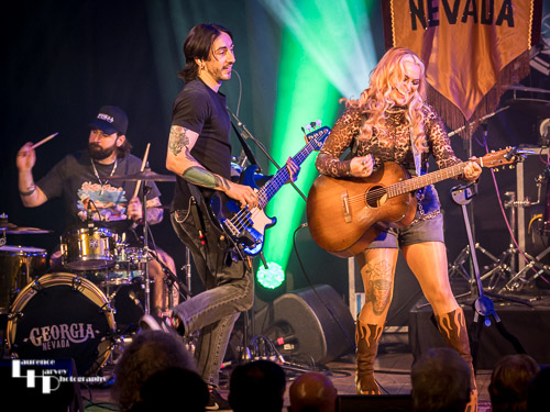 Georgia Nevada on vocals & guitar, Alex Orefice on bass