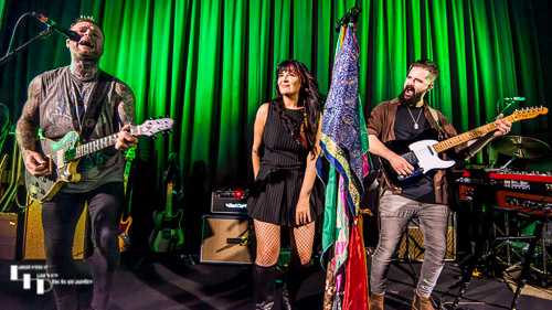 Phoebe Jane on lead vocals, Kris Barras on guitar & vocals, Josiah J Manning on guitar