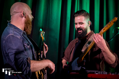 Paddy Blight on bass, Josiah J Manning on guitar