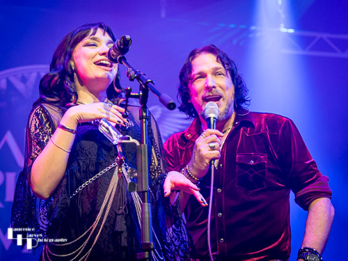 Grace & Aaron Bond on vocals