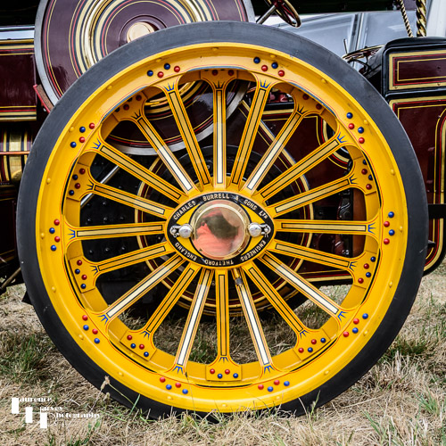Wheel detail of traction engine 