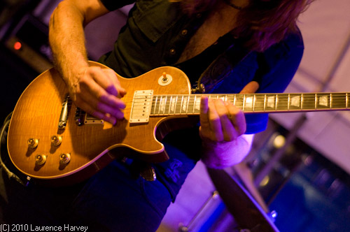 Larry Miller, guitar