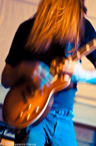 Larry Miller, guitar