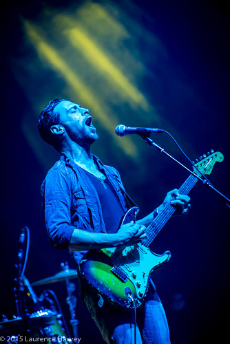 Dan Patlansky on guitar & vocals