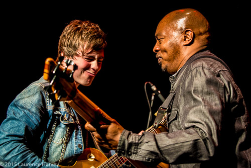 Laurence Jones on guitar & vocals & Roger Inniss on bass