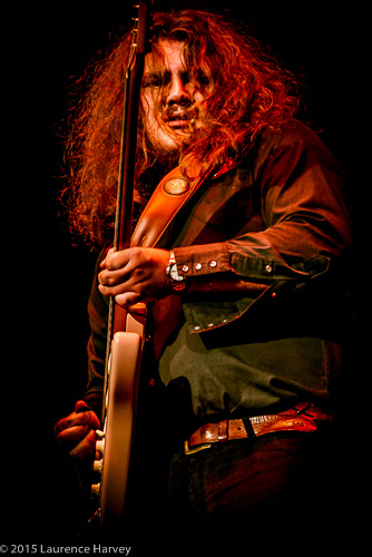 Tom Killner on guitar & vocals