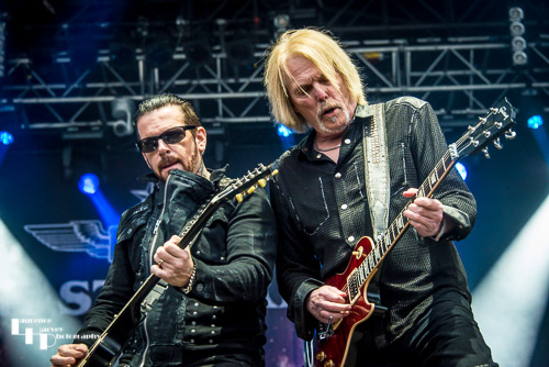 Black Star Riders on stage at Ramblin' Man Fair