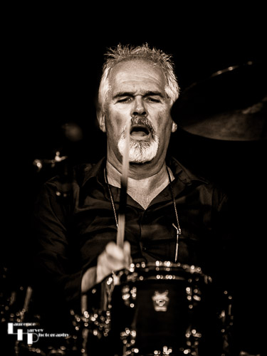 Kevin Yates on drums
