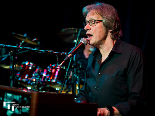 Paul Long on keyboards and vocals