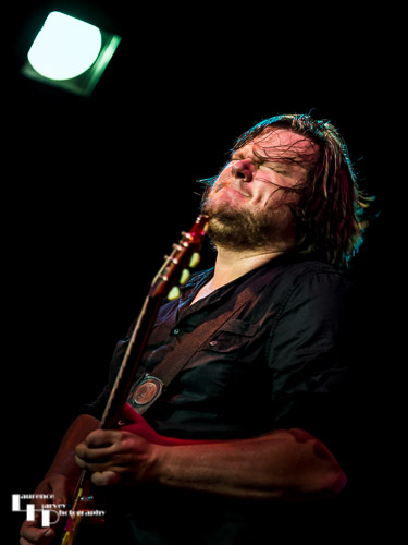 Matt Long on guitar & vocals