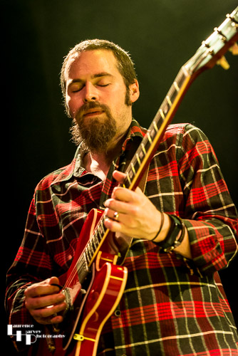 Jules Fothergill on guitar