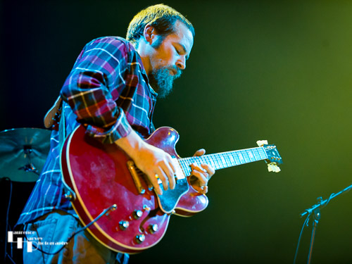 Jules Fothergill on guitar