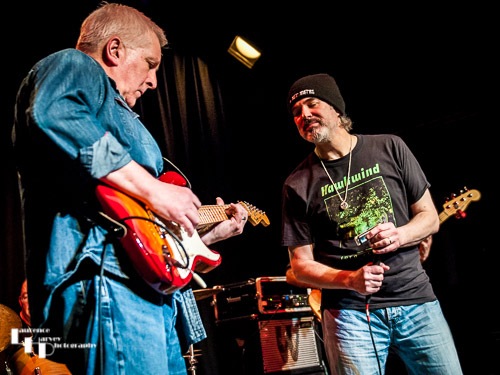 Stuart 'Son' Maxwell on vocals & Bob Moore on guitar