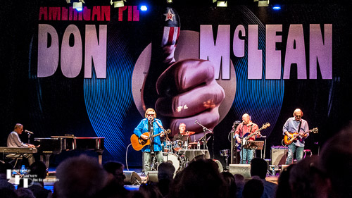 Don McLean and his band on stage at The Ipswich Regent Theatre