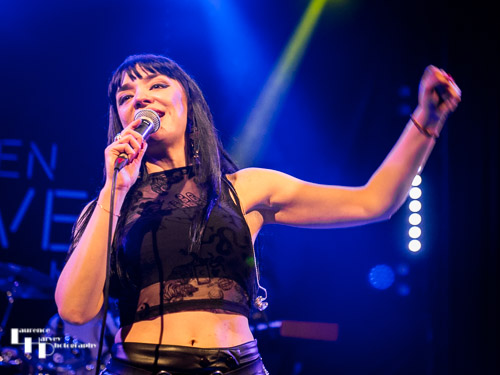 Grace Bond on vocals