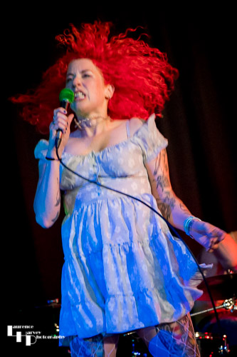 Lou Brett on vocals