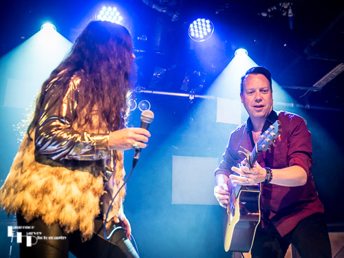 Sari Schorr & Jim Kirkpatrick on stage at The Waterfront