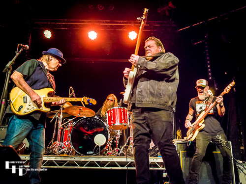 Walter Trout & his band on stage at Cambridge Junction with special guest Danny Bryant