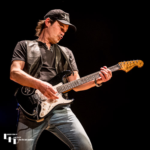 Marc Raner on guitar