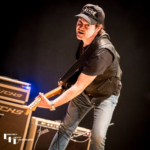 Marc Raner on guitar