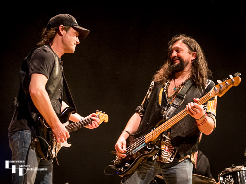 Marc Raner on guitar, Artjom Feldtser on bass