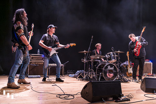 Danny Bryant & his band on stage at Cambridge Junction 2