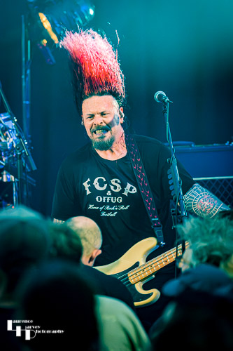 Ceri Monger on bass