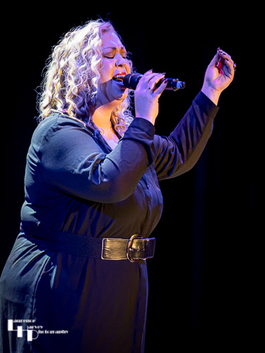 Amba Tremain on vocals