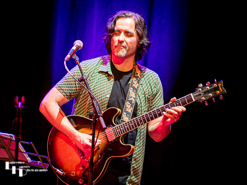 Terry Lewis  on guitar