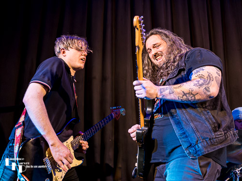 Encore with Zac Schulze & guest Aiden Pryor of The Whisky Flowers on guitars