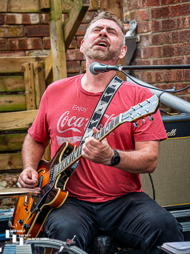 Jase North on vocals & guitar
