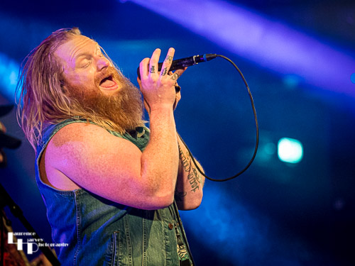 Matt James on vocals