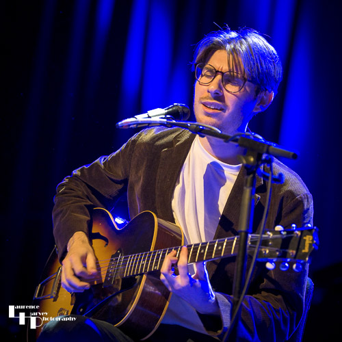 Connor Selby on vocals & guitar