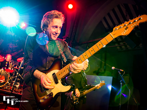 Gordon Russell on guitar