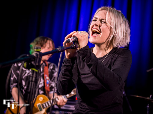 Jo Bevan on vocals