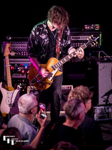 Rob Hardy on guitar