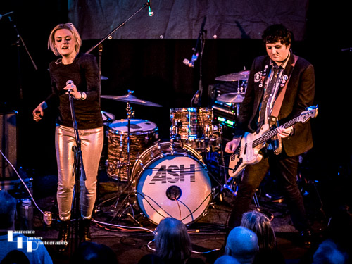 Jo Bevan on vocals, Simon Drowner on bass