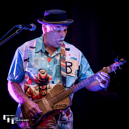 Rob Sands on guitar