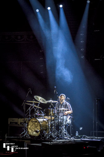 Lemar Carter on drums